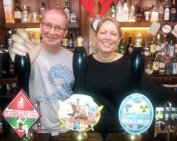 Licensees of The Pilot of Mumbles, Richard and Jo Bennett.