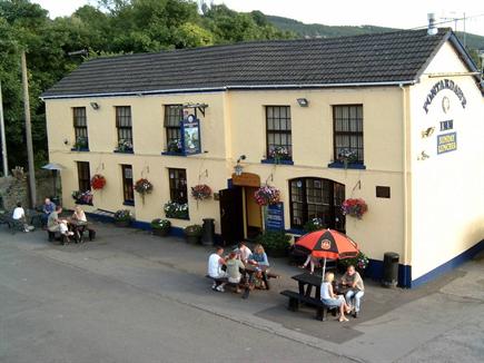 Pontardawe Inn